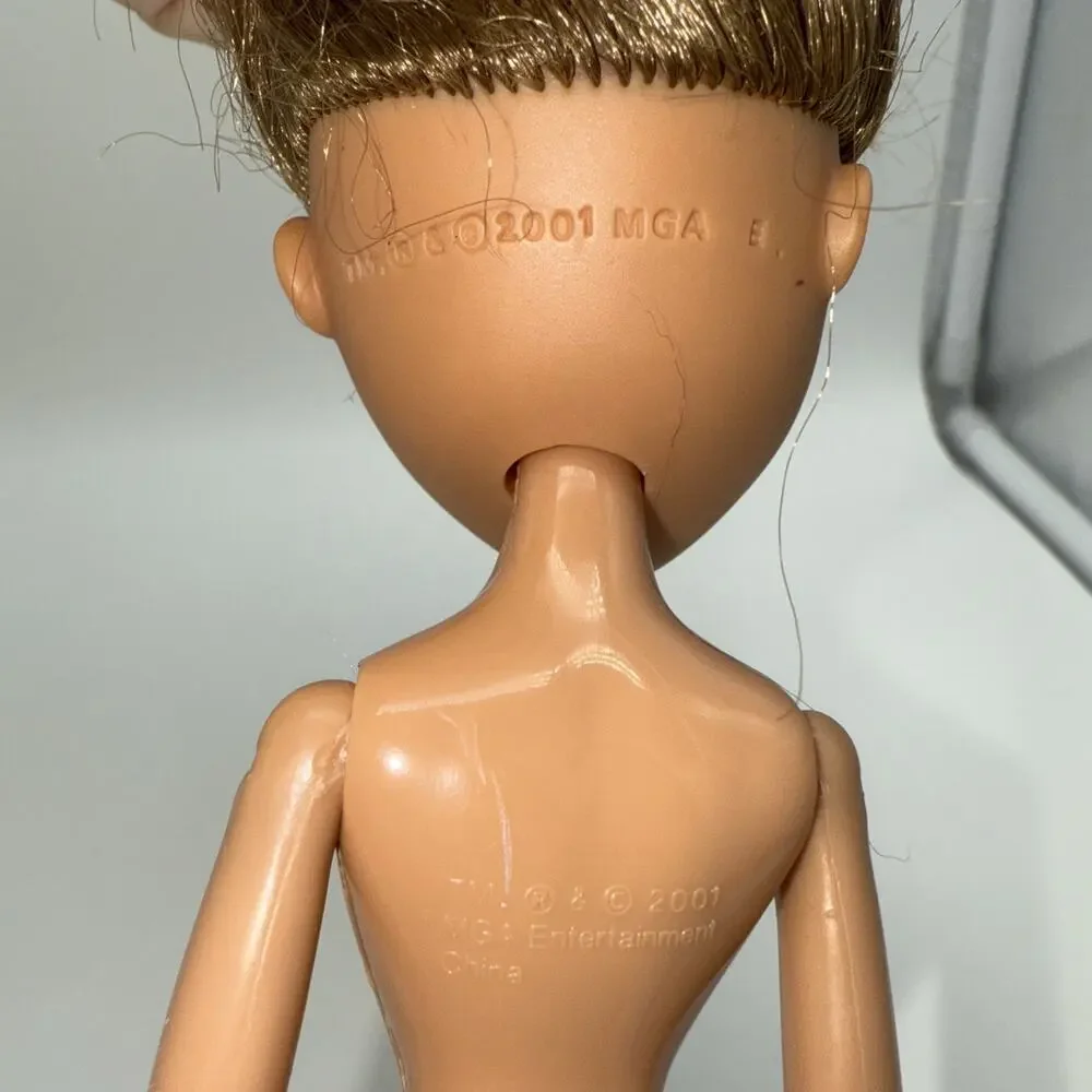 MGA 2001 Bratz Yasmin First Edition Original Doll Y2K Nude Brown Hair Green Eyes